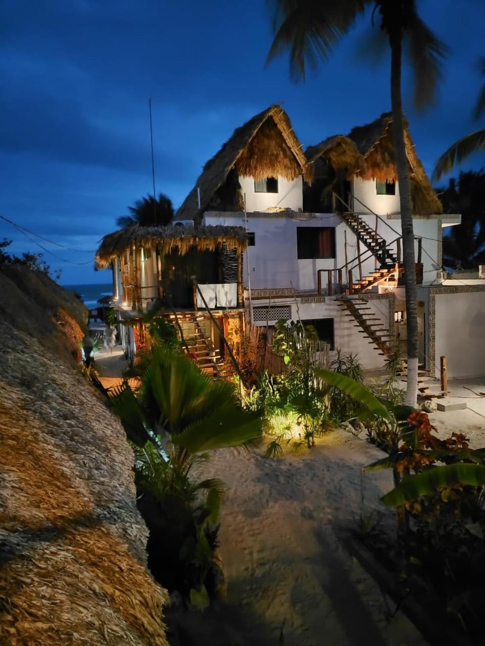 Casa Mate Beachfront Houses El Cuyo Exterior foto